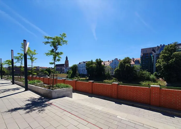Apartament 55M2 - Darmowy Garaz - Klimatyzacja - Centrum - 24Na7
